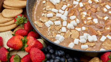 S'mores fondue